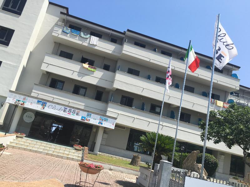 فندق Club Esse Costa Dello Jonio مانداتوريسيو مارينا المظهر الخارجي الصورة